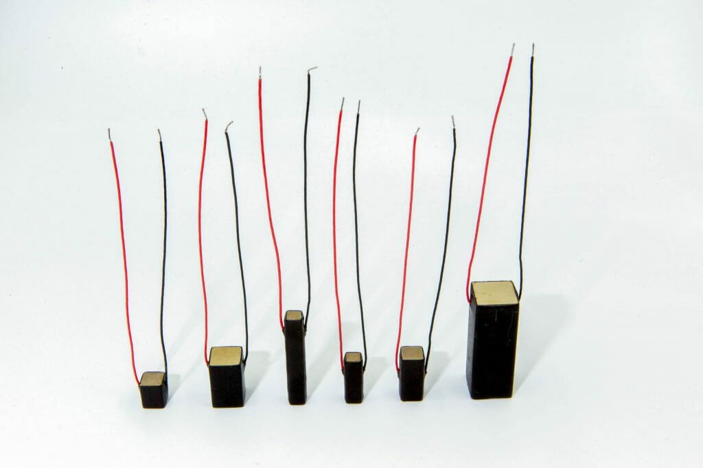 piezoelectric stack actuator